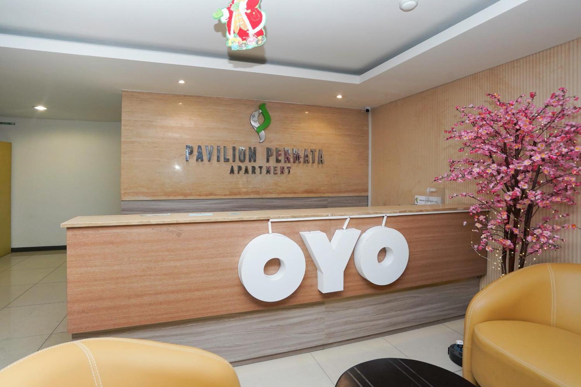 Vaccinated Staff - OYO Flagship 2261 Pp Properti Pavilion Permata Surabaya Esterno foto